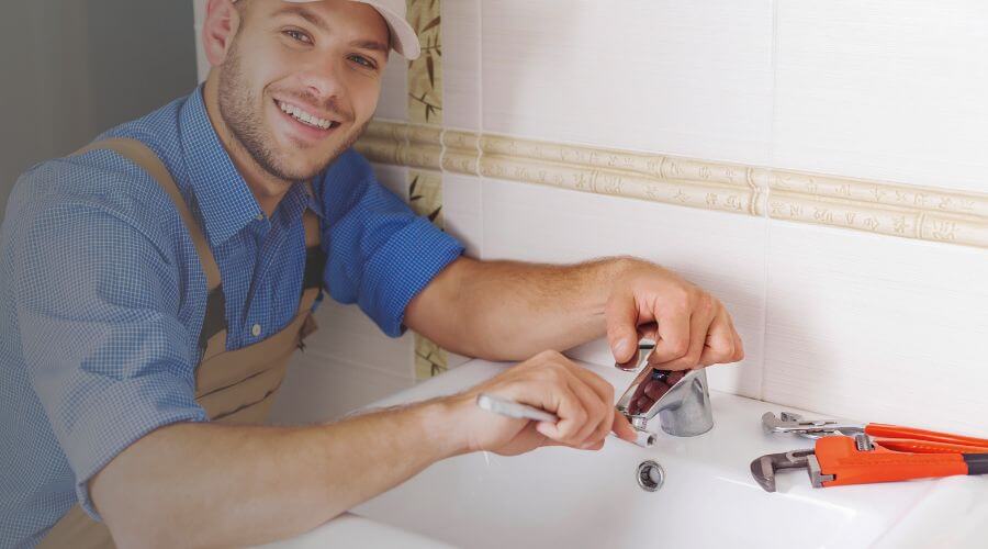 Handle or spout repair in Signal Hill, CA